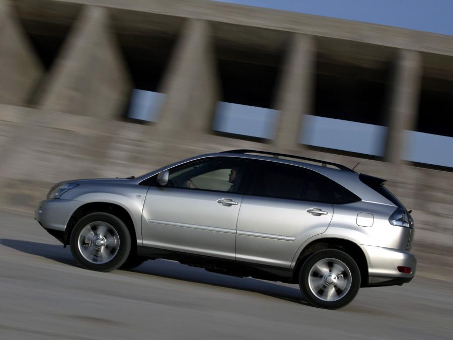  Lexus RX400h 2005 года  (EU) (фото 11 из 16)
